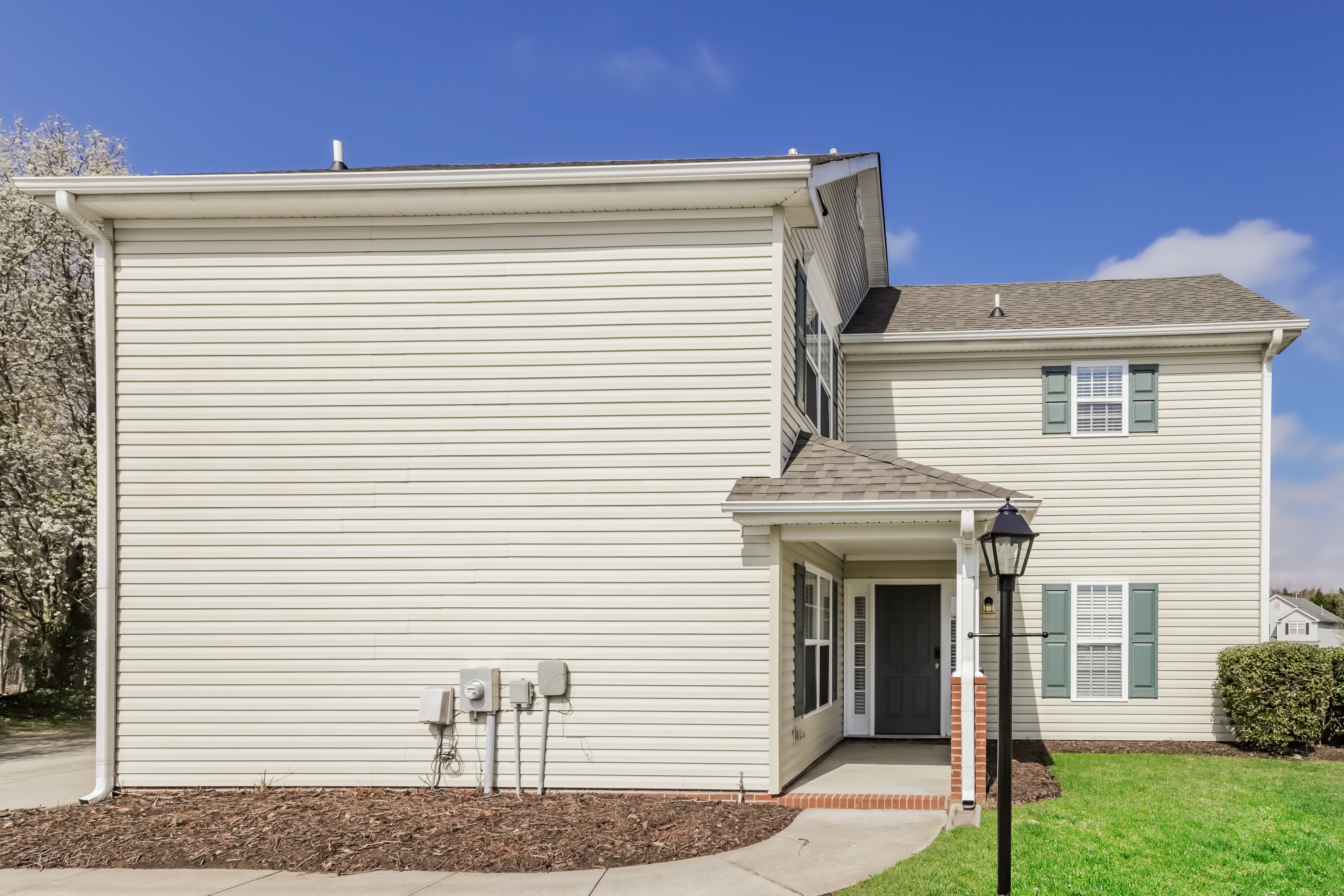 1501 BIRKDALE CT HIGH POINT, NC 27265